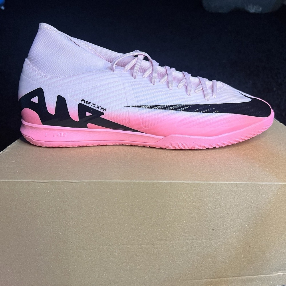 Men's 11.5 Nike Zoom Superfly 9 Academy IC Mad‎ Brilliance DJ5627-601 Pink Black